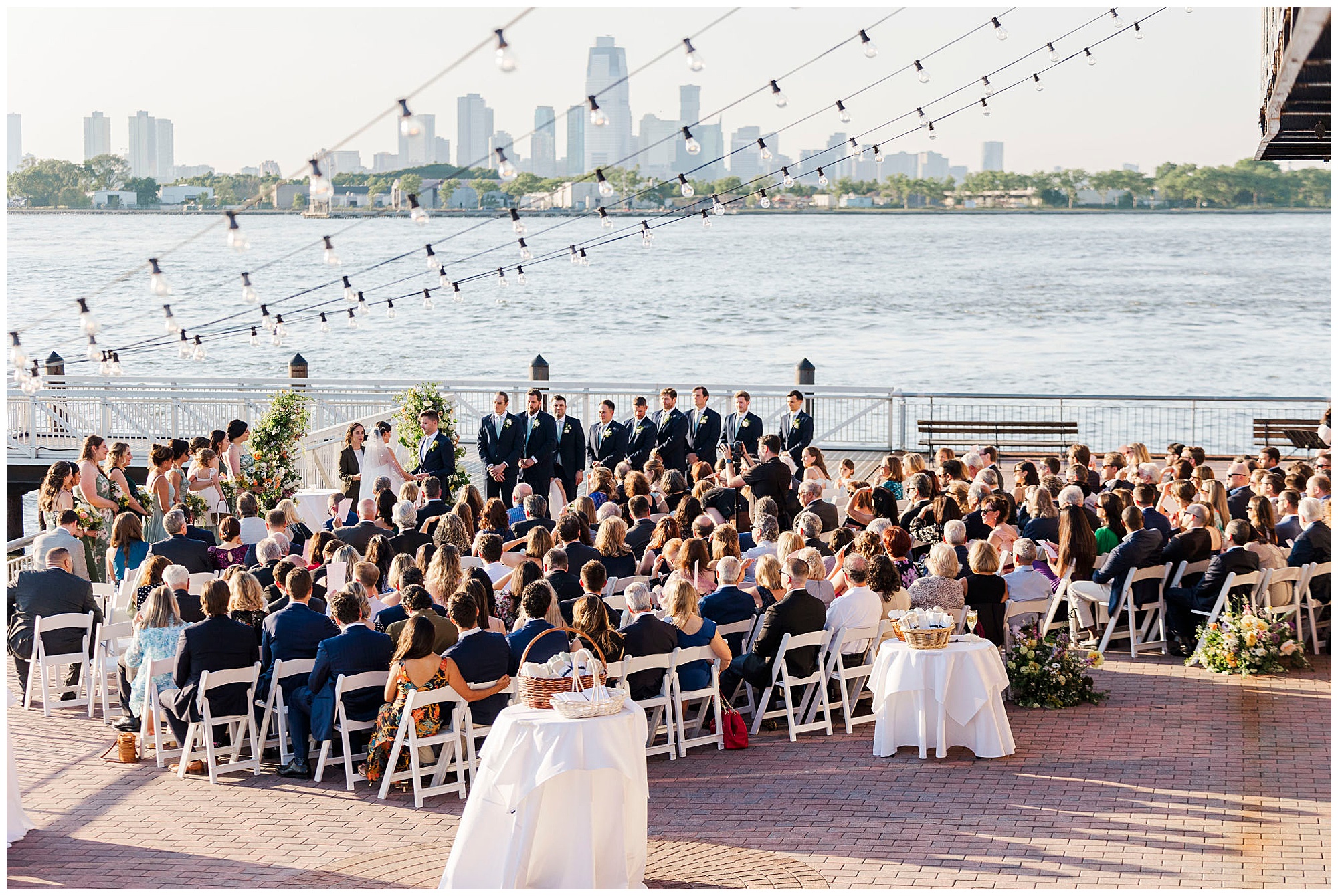 Fabulous liberty warehouse wedding in brooklyn, NY