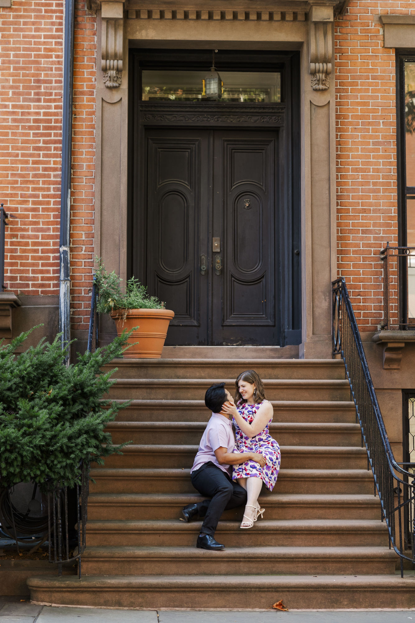 Whimsical brooklyn heights engagement session