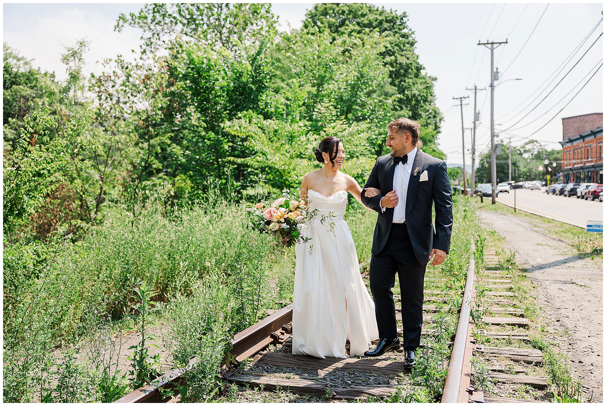 Magical wedding photos at the roundhouse