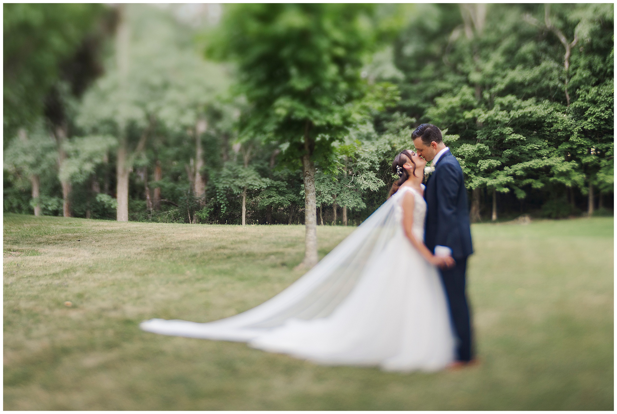 Classic backyard wedding in the catskills