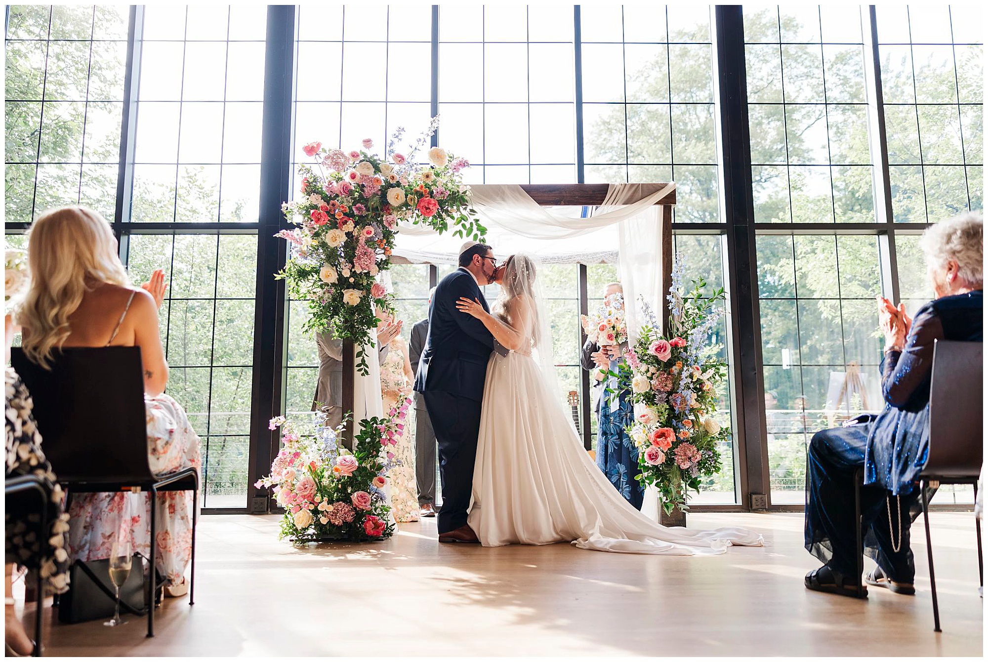 Sweet roundhouse wedding in beacon, ny