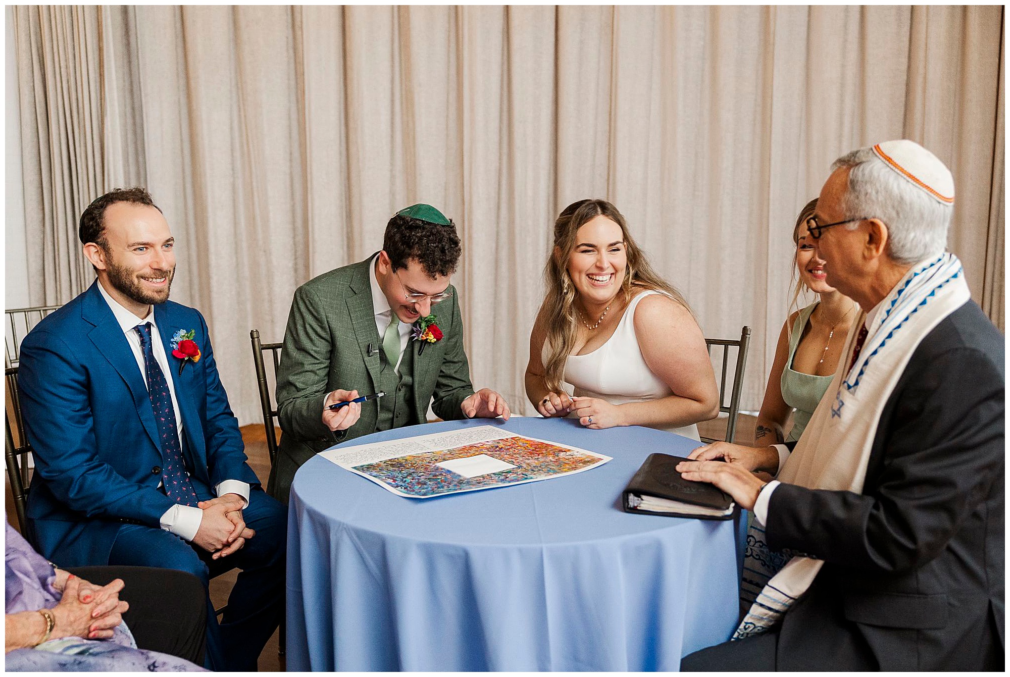 Playful lighthouse at chelsea piers wedding