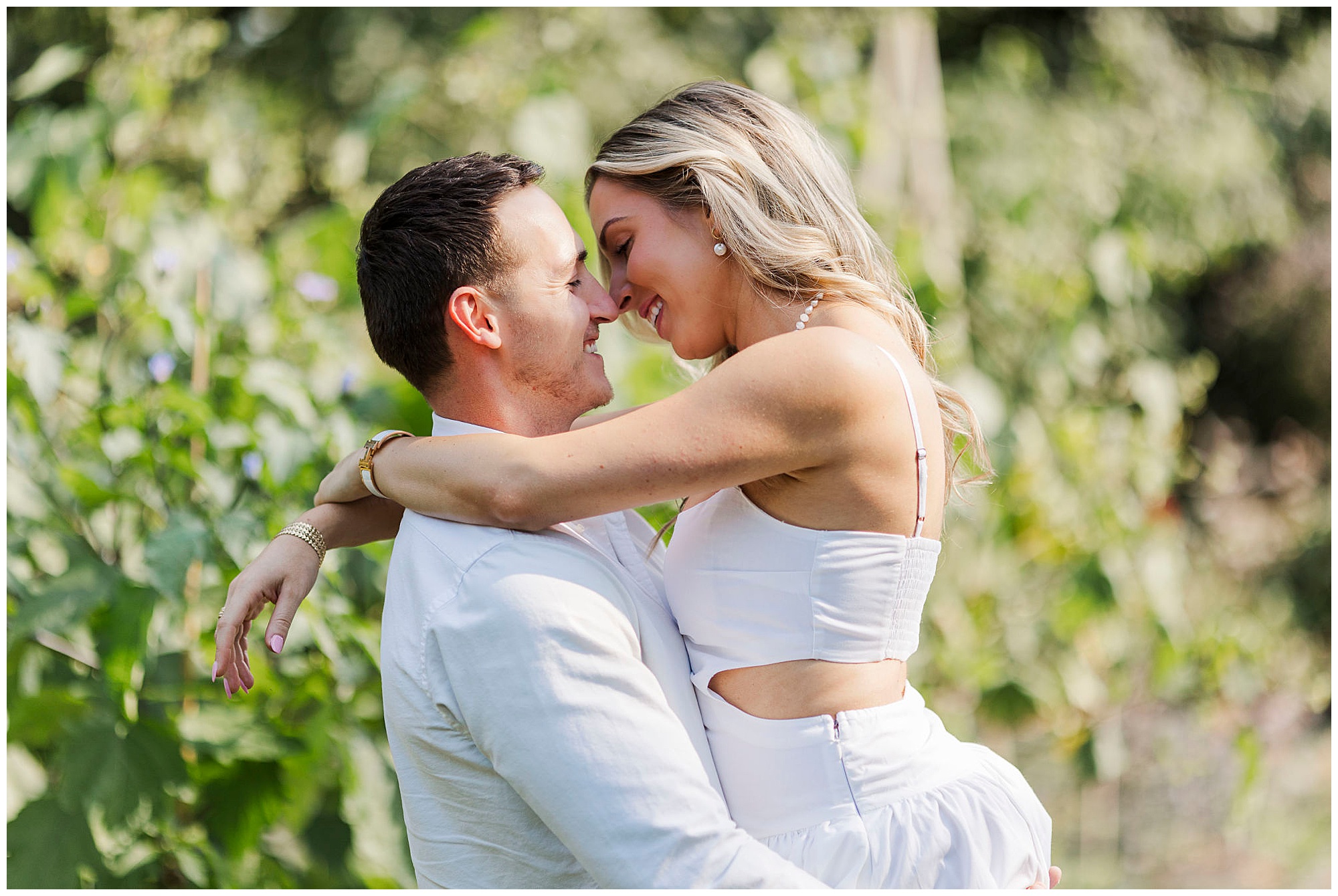 Sweet stonecrop gardens engagement shoot