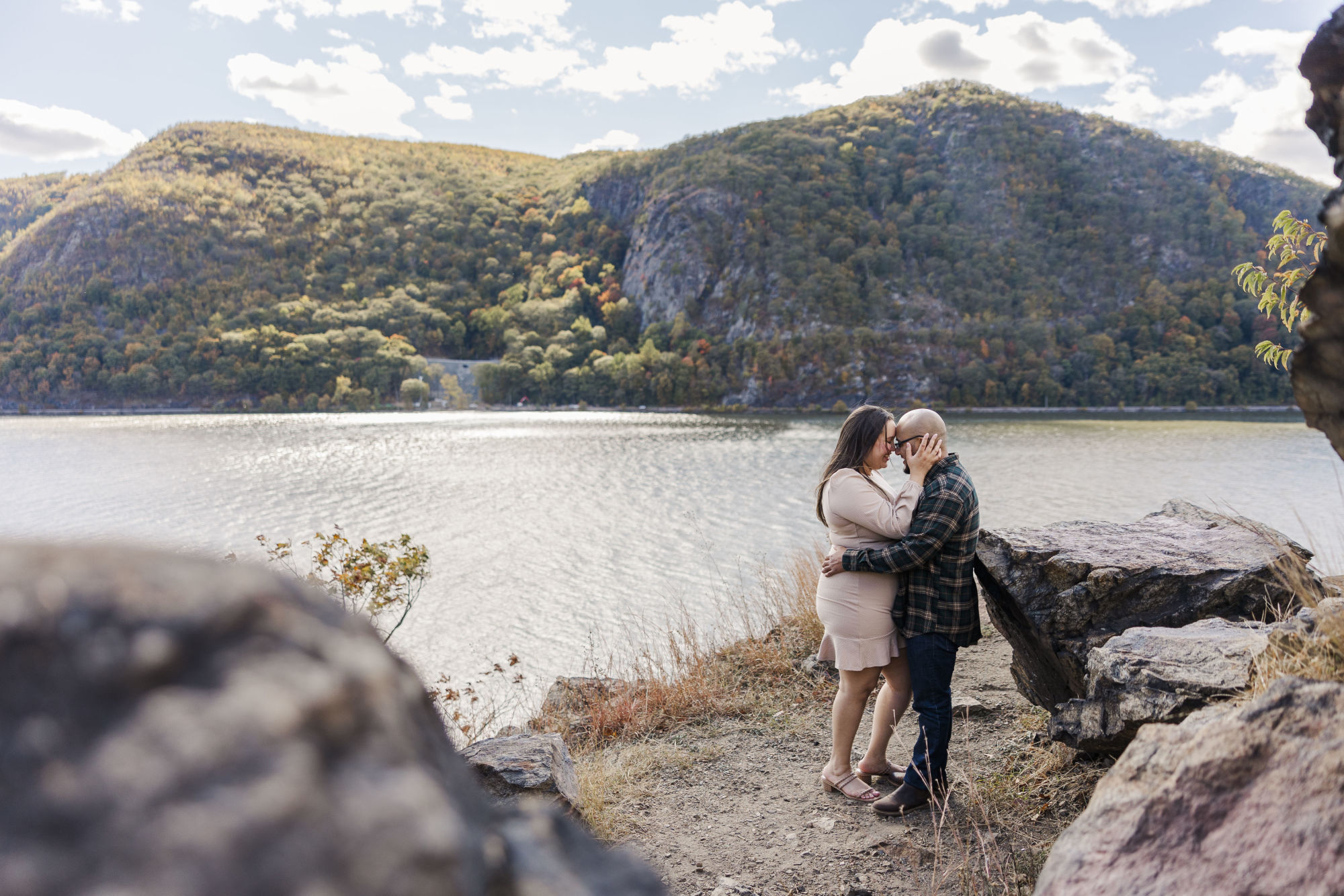 Gorgeous hudson highlands engagement photos