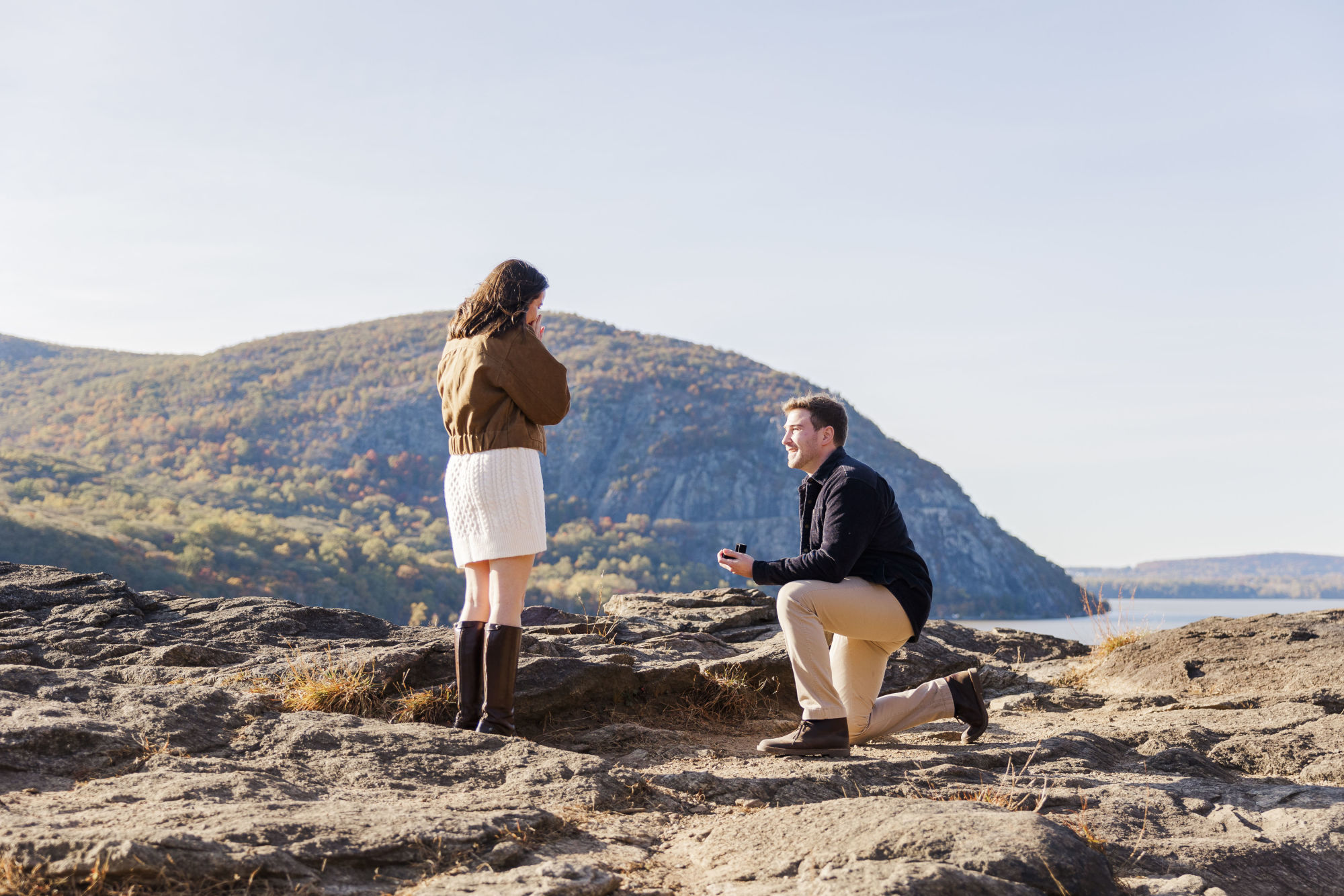 Fabulous hudson highlands proposal photoshoot