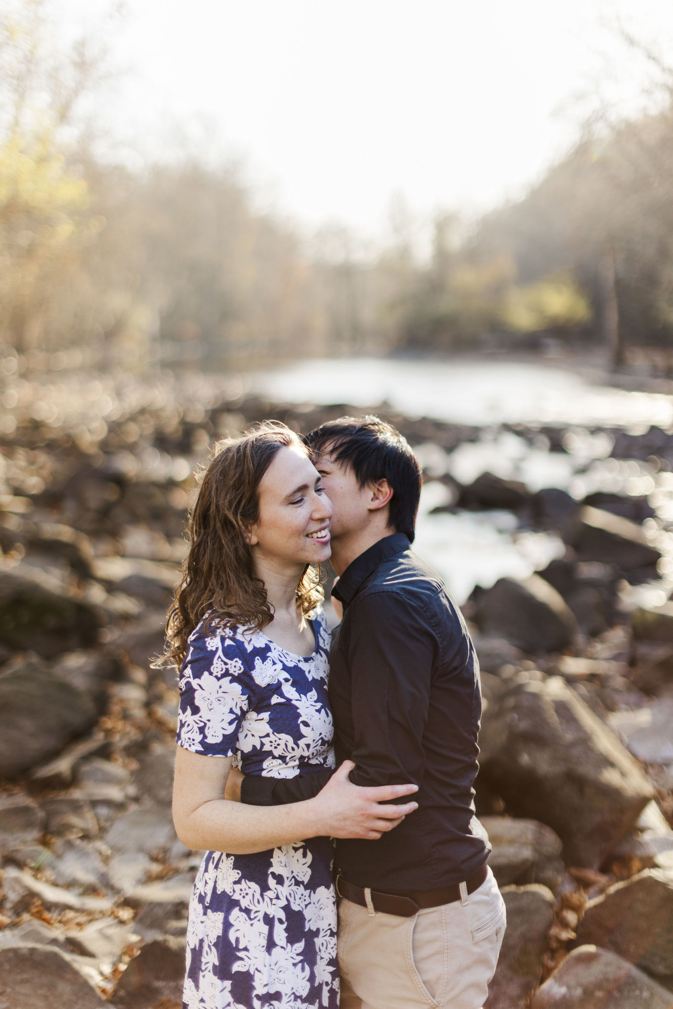 Striking croton gorge park engagement session