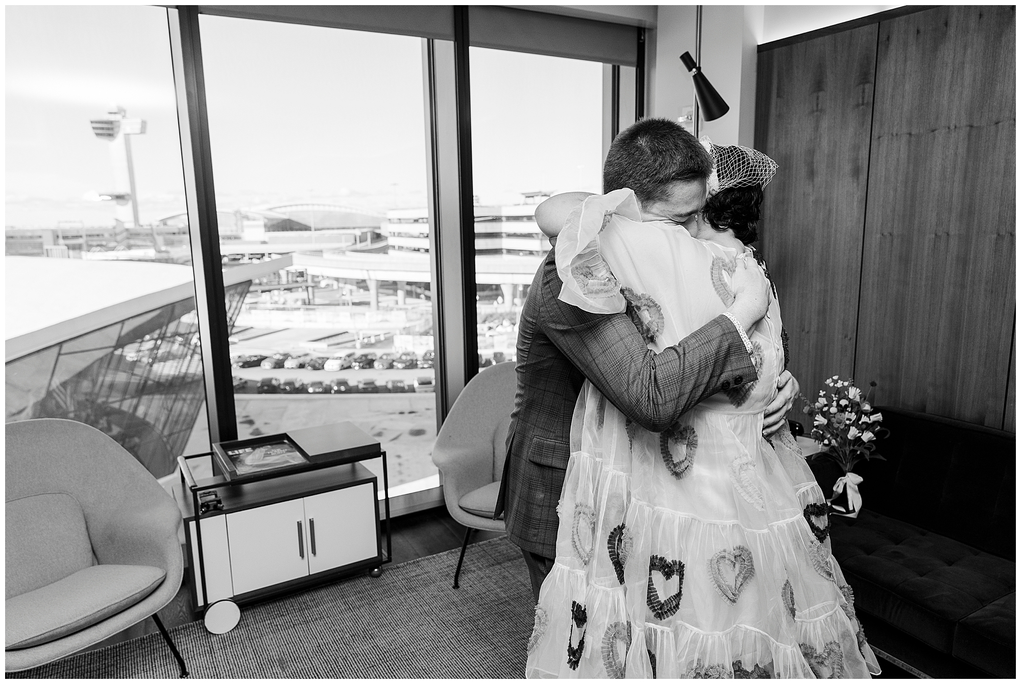 Unique TWA hotel elopement