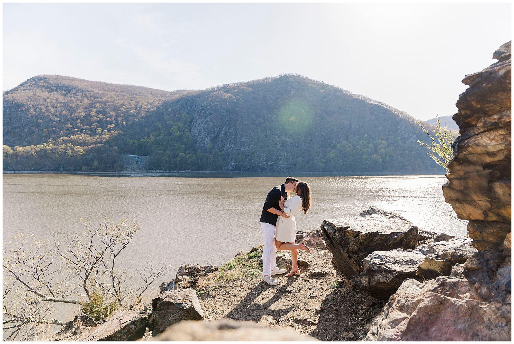 Scenic little stony point engagement session