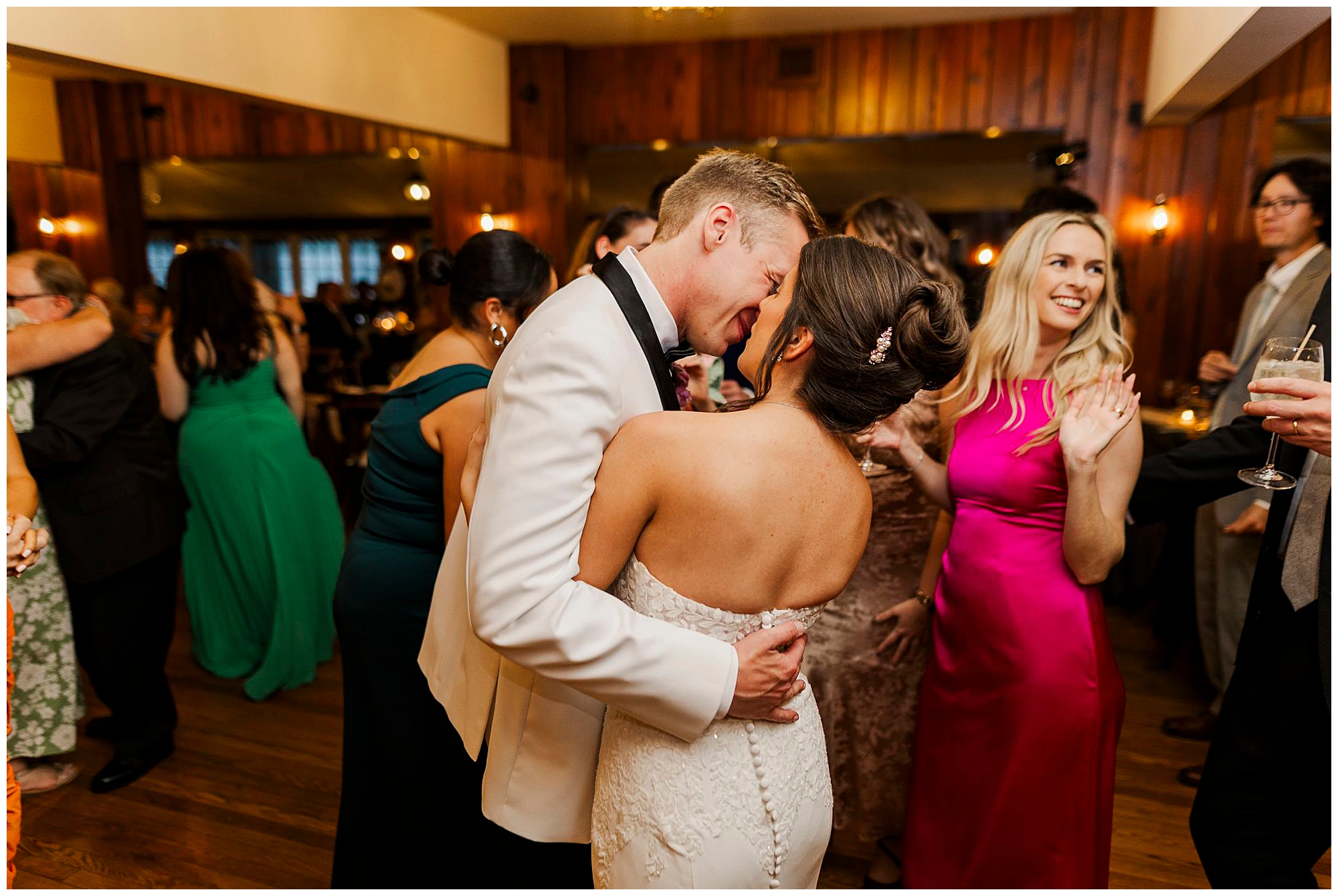 Fun north shore house wedding in NJ