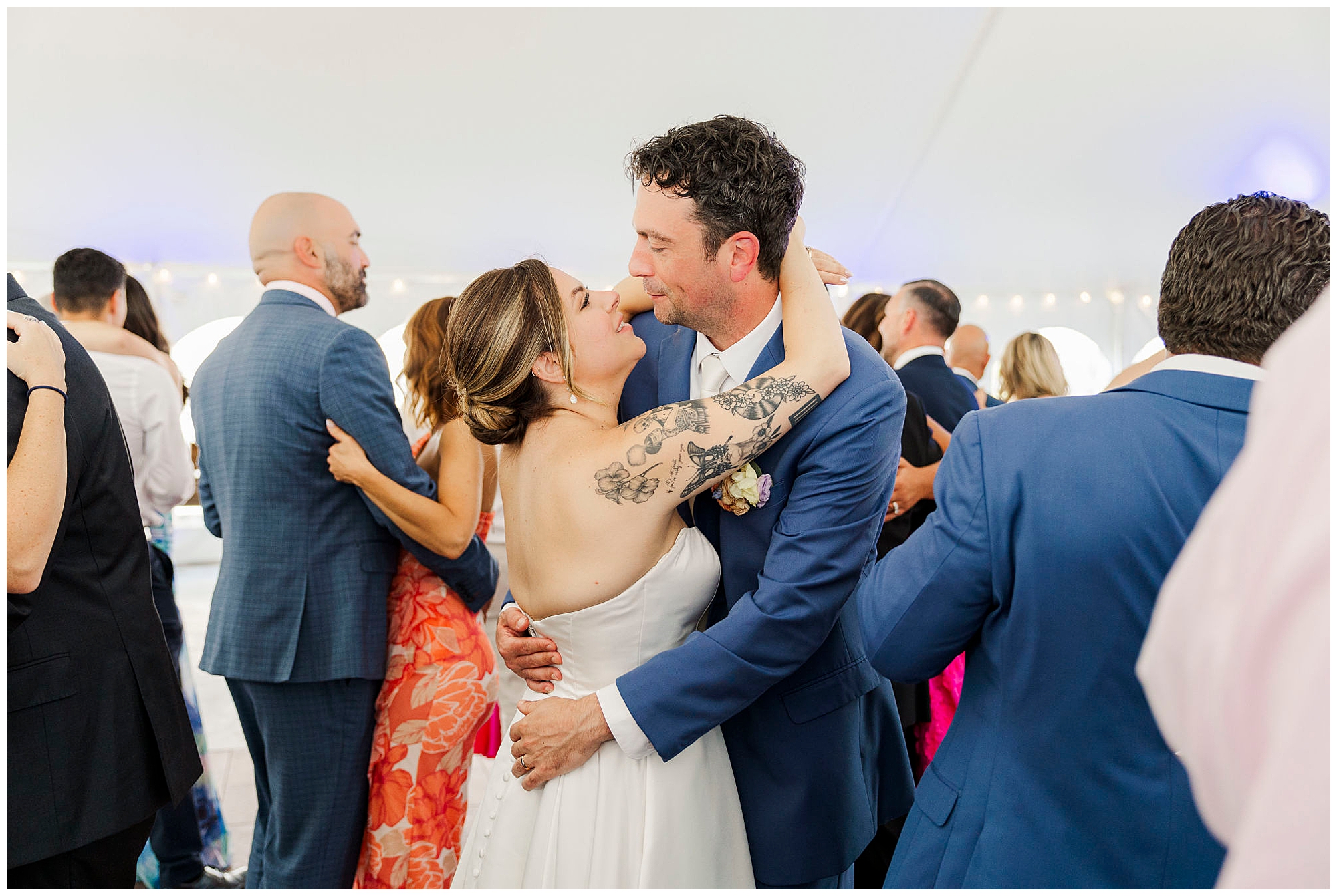 wonderful wedding at seminary hill