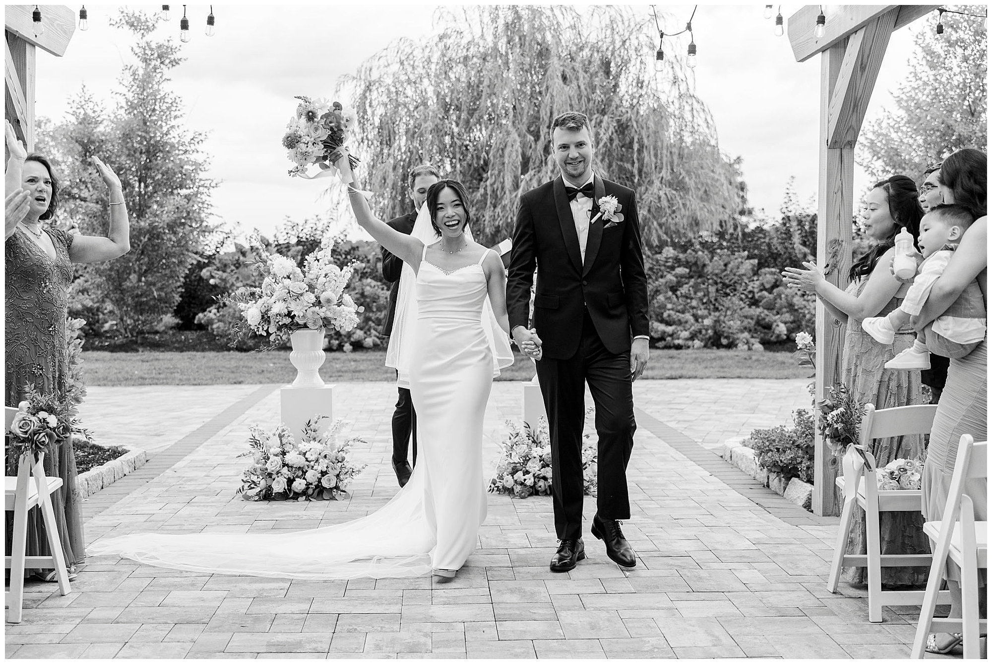 Stylish wedding at the Barn at Villa Venezia