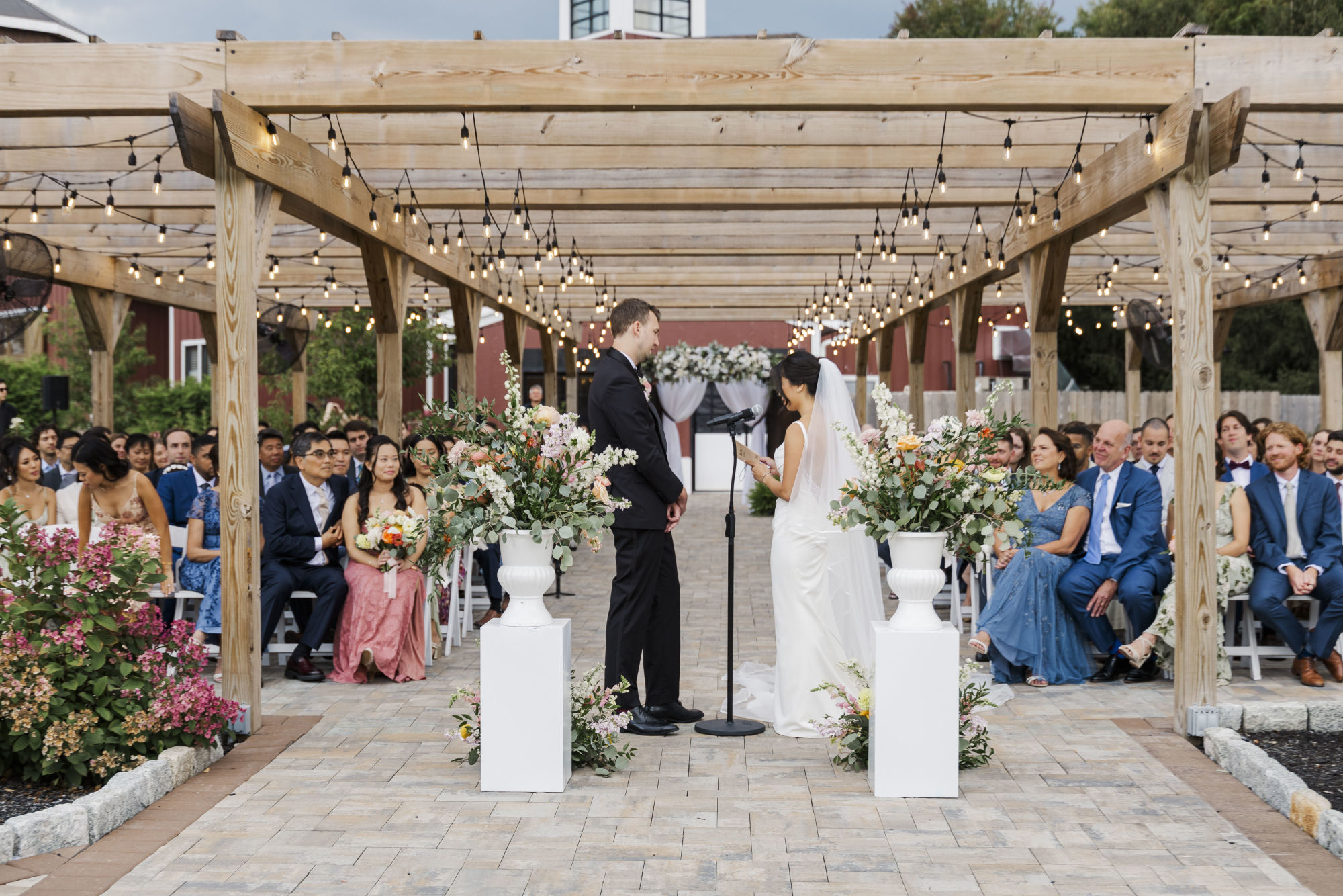 Timeless Barn at Villa Venezia wedding day