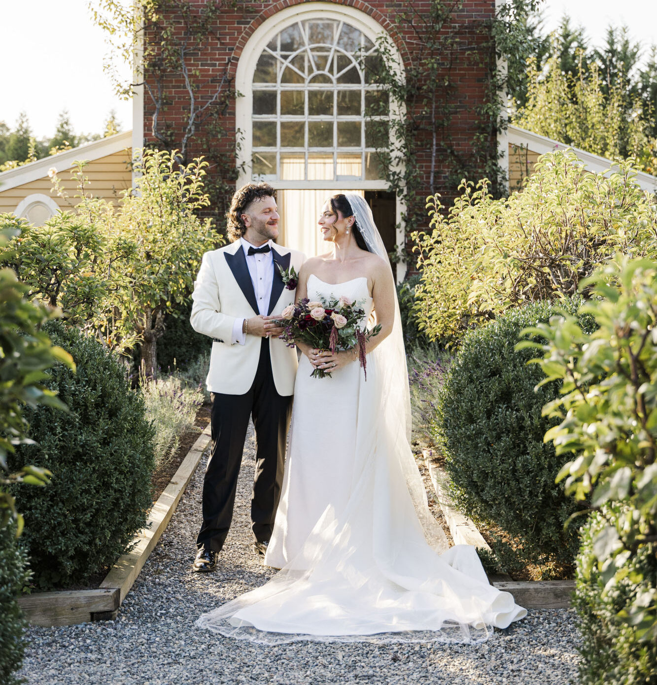 Gorgeous Boscobel House & Gardens wedding