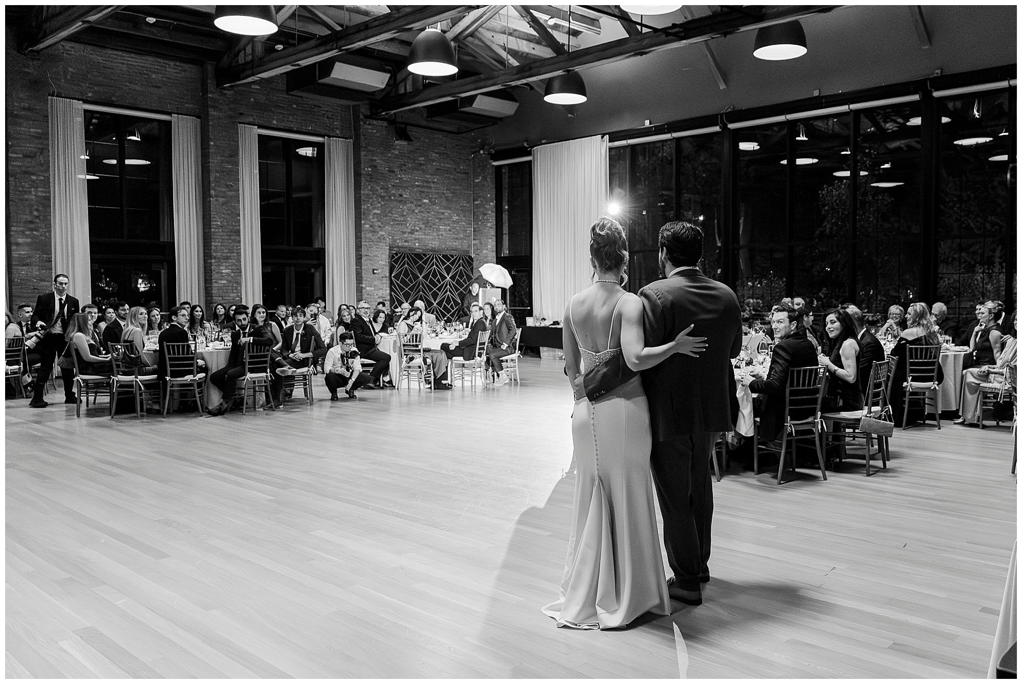 vibrant roundhouse wedding in beacon, ny