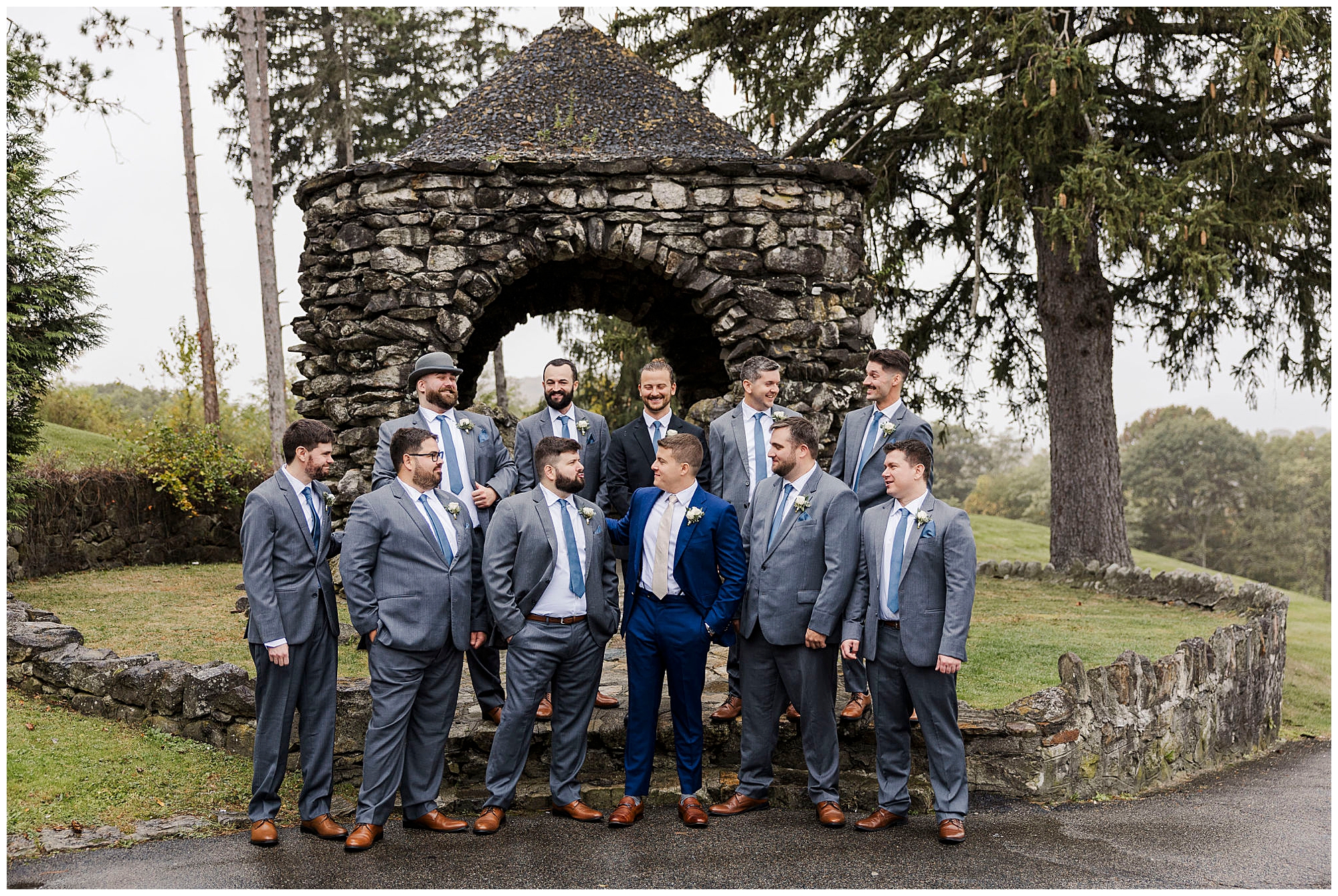 colorful hudson valley garrison wedding