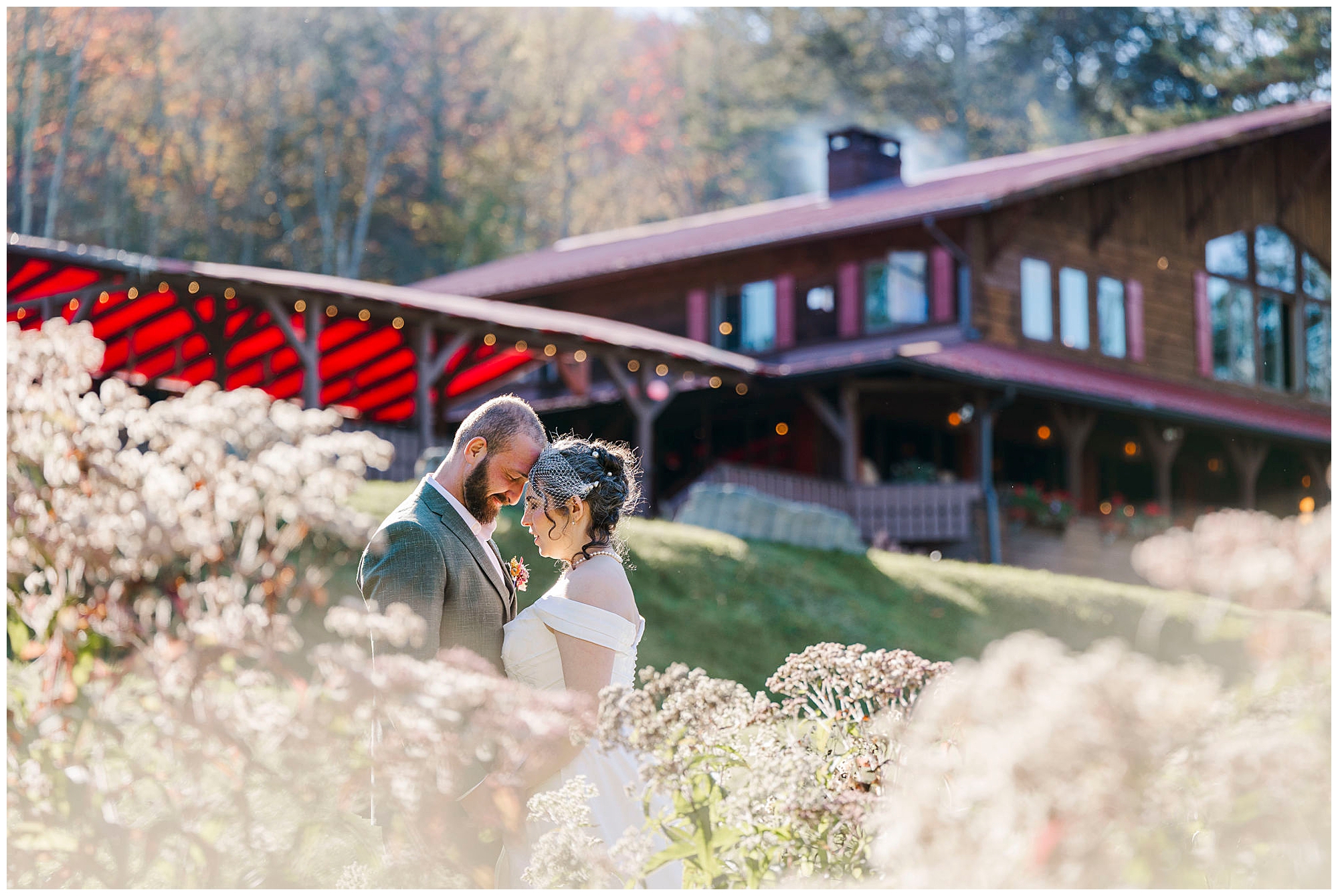 Splendid Urban Cowboy Lodge wedding