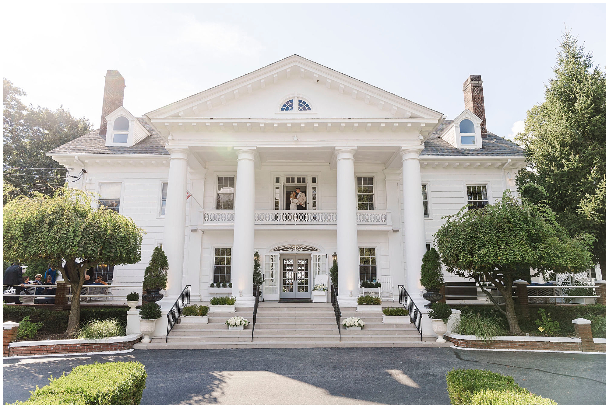 Adorable Briarcliff Manor wedding in Westchester